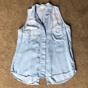Sleeveless jean button down